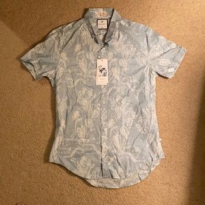 Slim fit floral button down